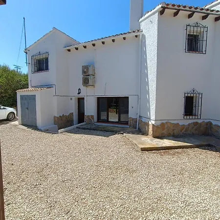 1-bed Close To Town Centre *